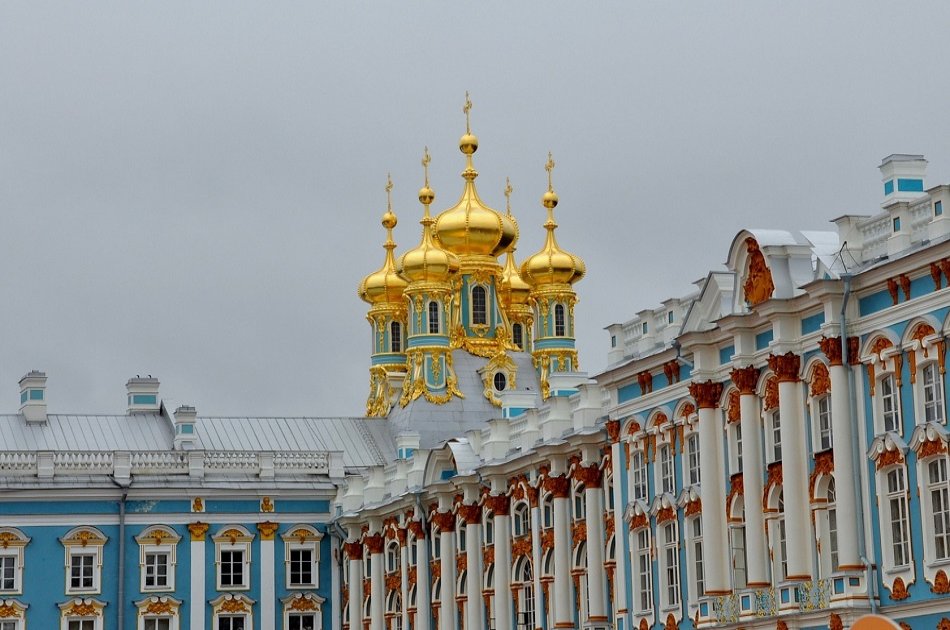 Half Day Excursion to Catherine Palace with Amber Room in St. Petersburg