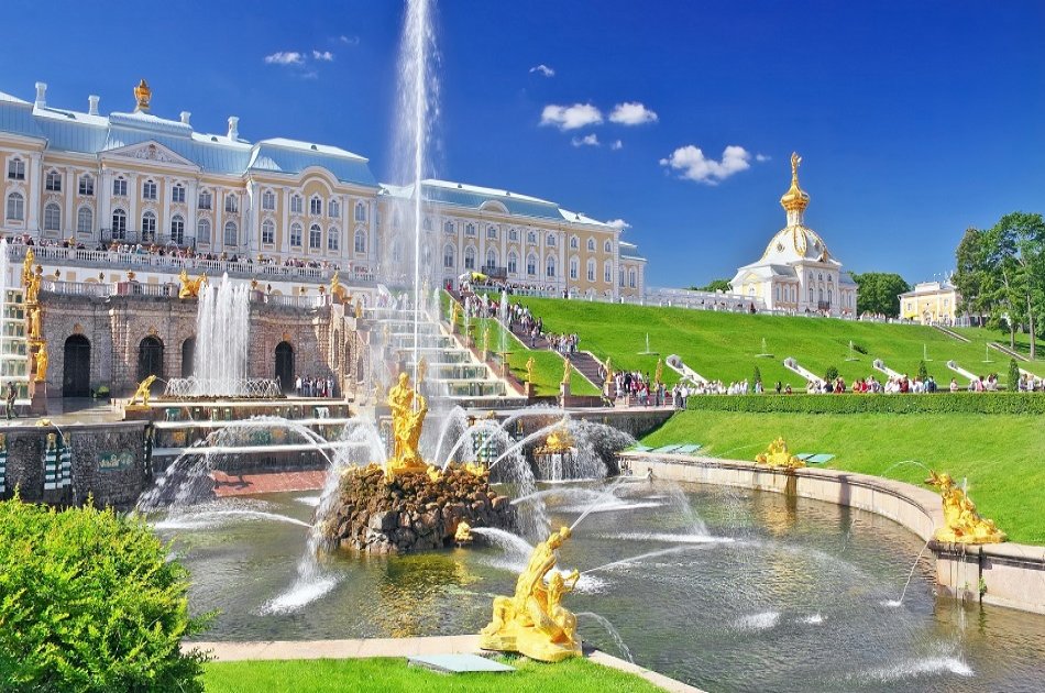 St. Petersburg Half Day Excursion to Peterhof with a Grand Palace