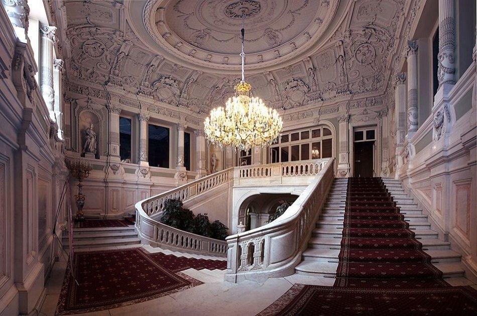 St Petersburg Private Tour of Yusupov Palace with Rasputin Story