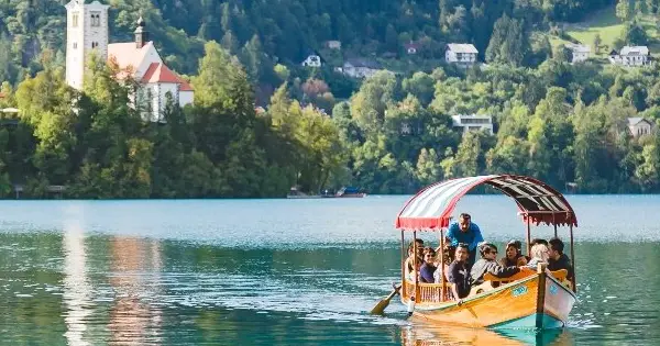 Lake Bled & Postojna cave in one day | Private trip from Ljubljana