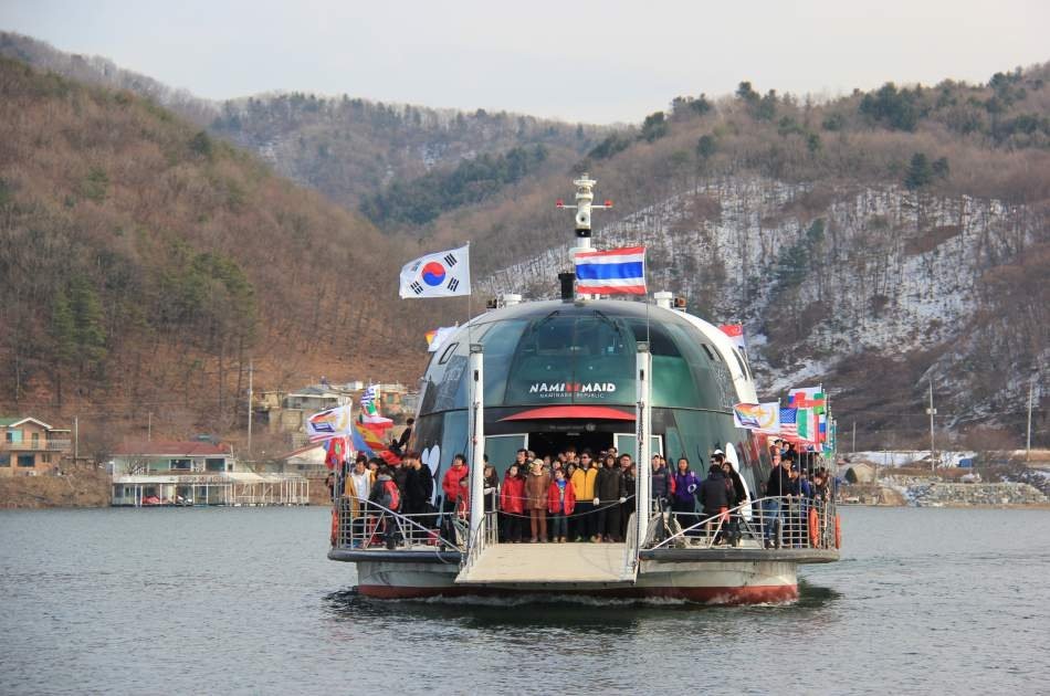 Magnificent Private Tours in South Korea ! Nami Island & Petit France