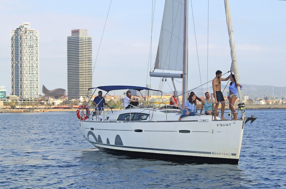 Barcelona Private Sailing Experience