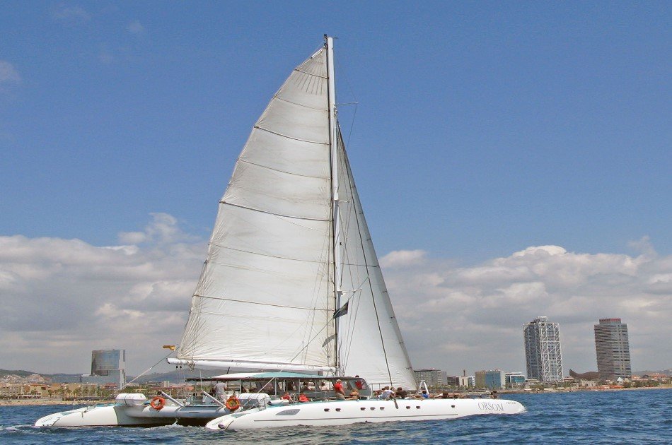 Catamaran Sail & Skyline