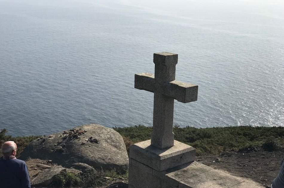 Finisterre and Coast of Death Private Tour from Santiago de Compostela