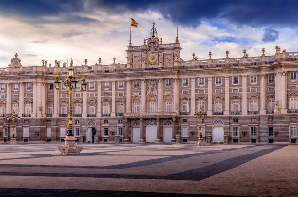 Madrid City Center Private Walking Tour