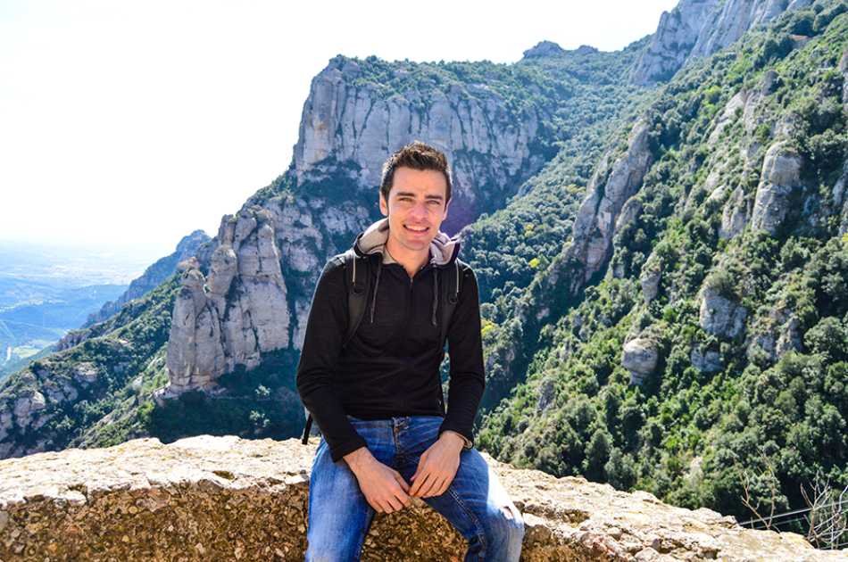 Montserrat Mountain Private Experience with Lunch Included