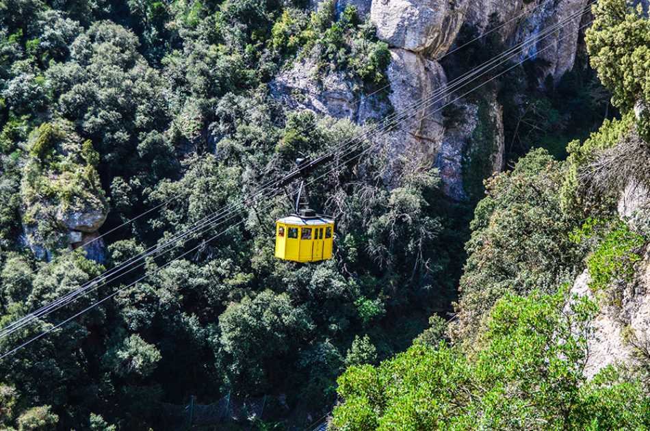Montserrat Mountain Private Experience with Lunch Included