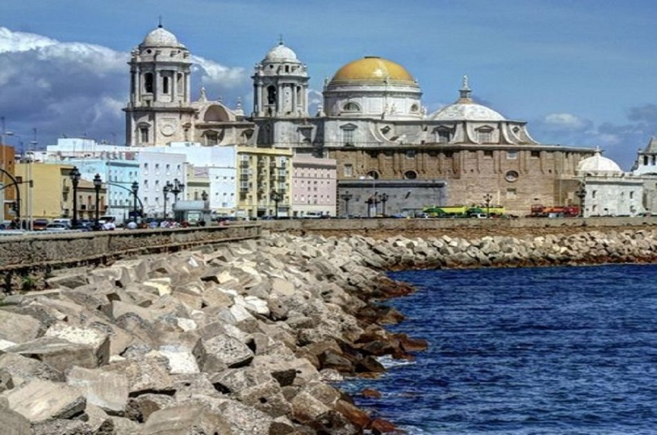 Private Cadiz Day Tour Bespoke From Seville