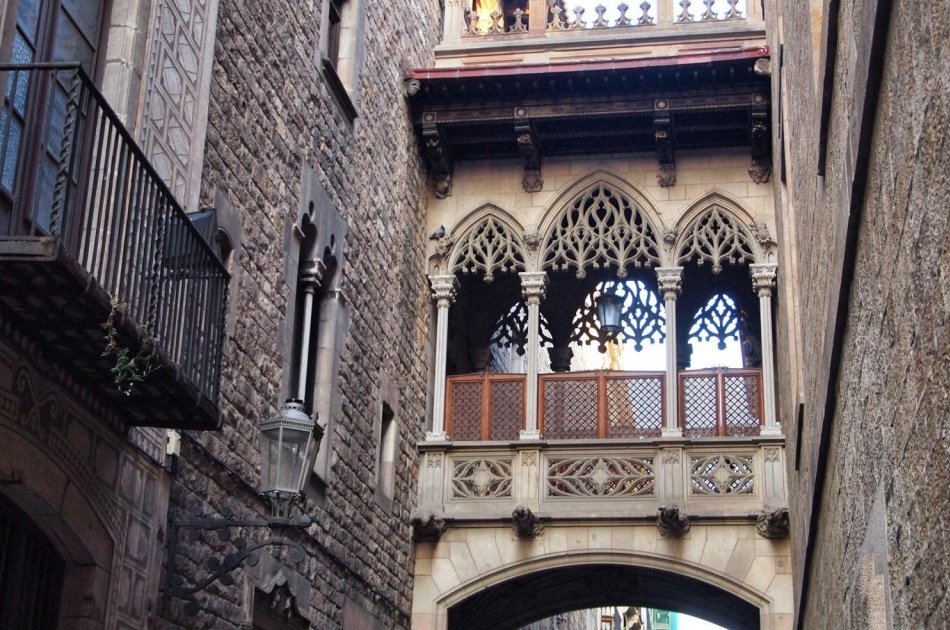 Private Family Friendly Walking Tour of Barcelona