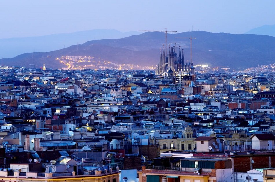 Private Guided Barcelona Tour With Optional Skip The Line Tickets