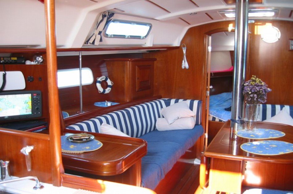 Private Sailboat Tour in Barcelona