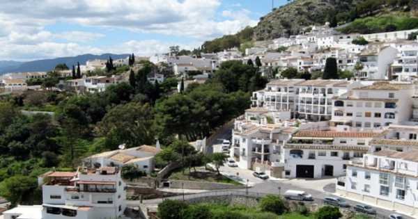 Private Tour of Mijas From Malaga