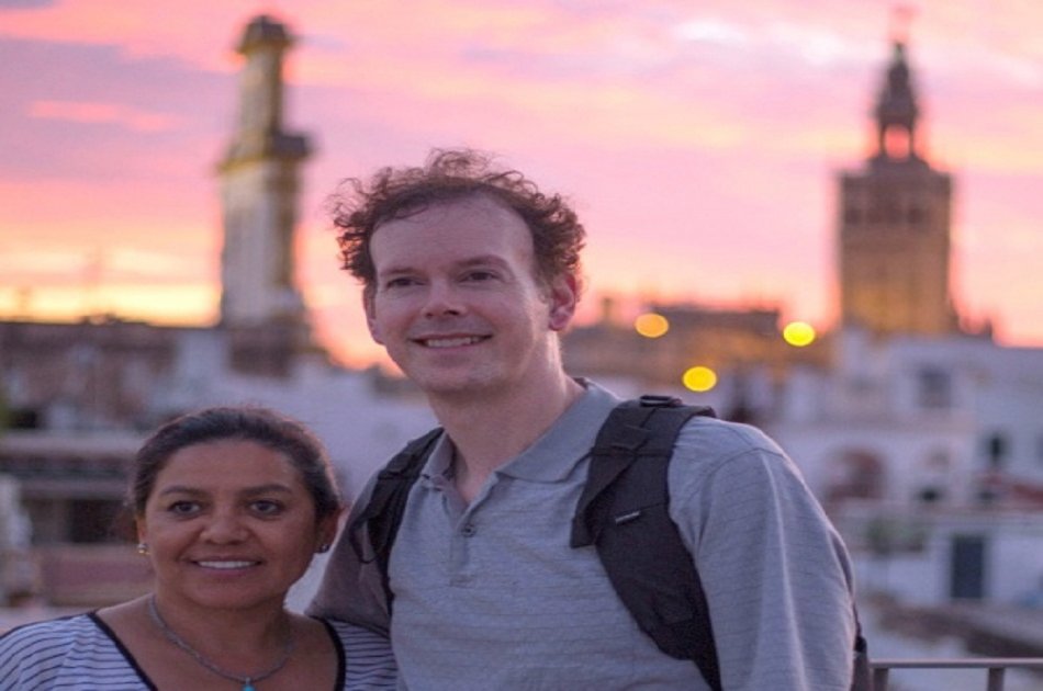 Private View of Seville From The Rooftops