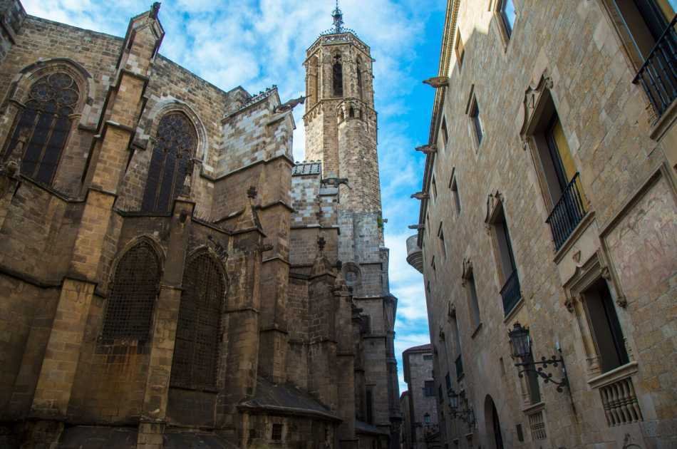 Secrets of the Gothic Quarter: Private Tour