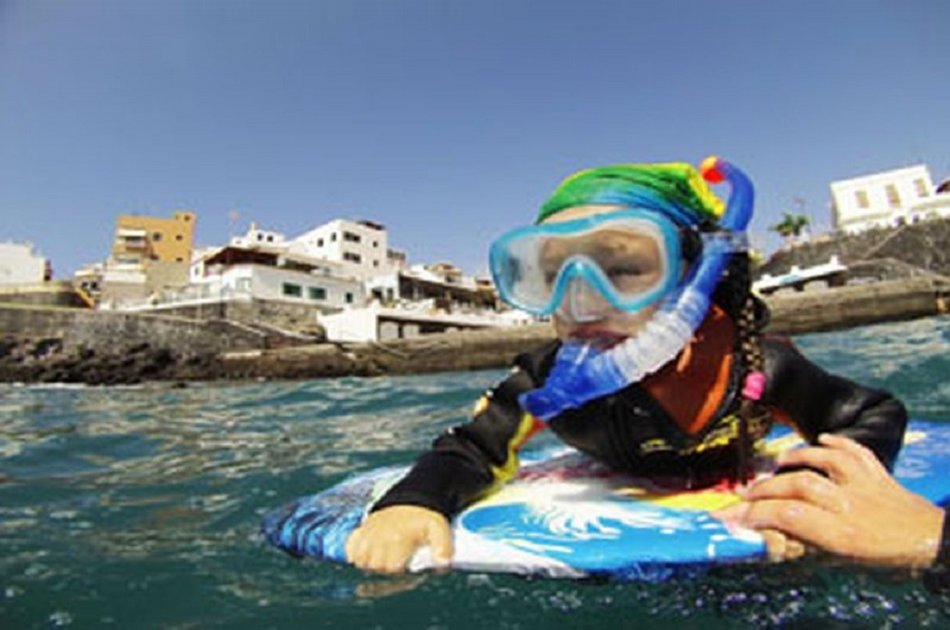 Snorkeling Tour of 50 Minutes With a Guide