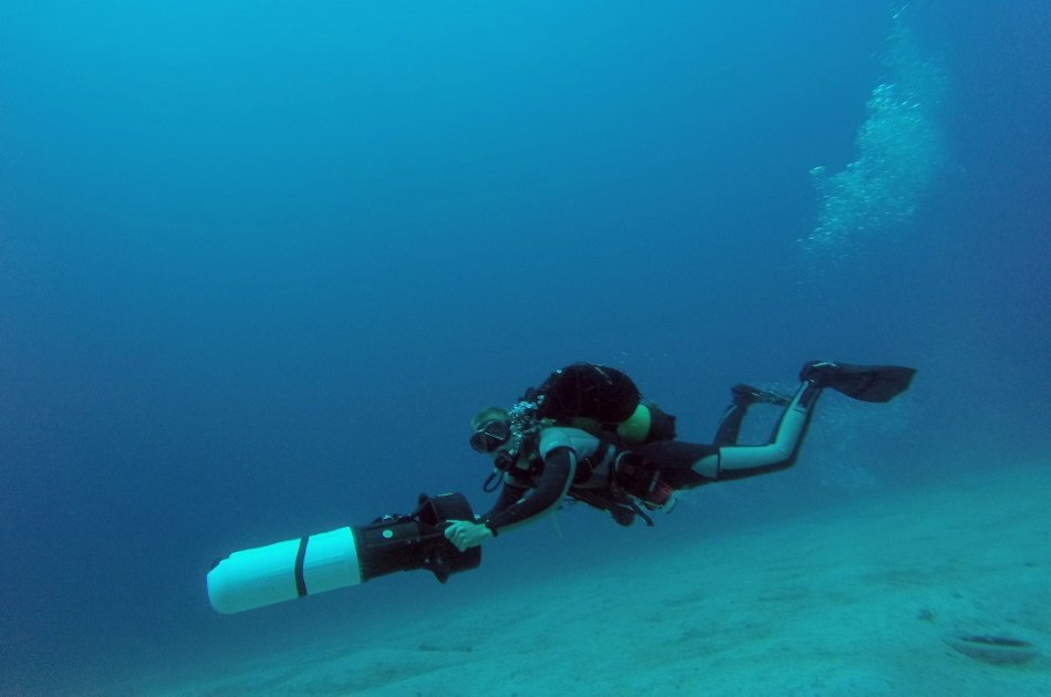 Try Dive With Underwater Scooter (DPV) in Los Christianos