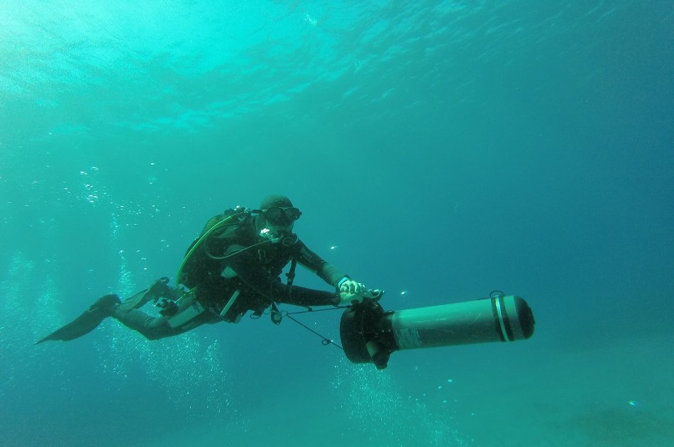 Try Dive With Underwater Scooter (DPV) in Los Christianos