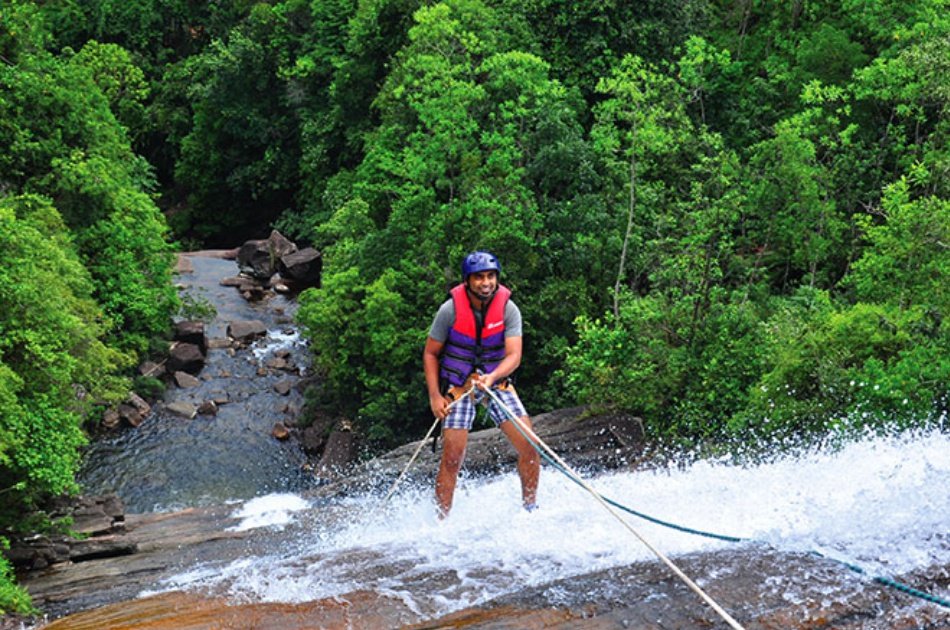 Adventure 4 Day Tour in Sri Lanka