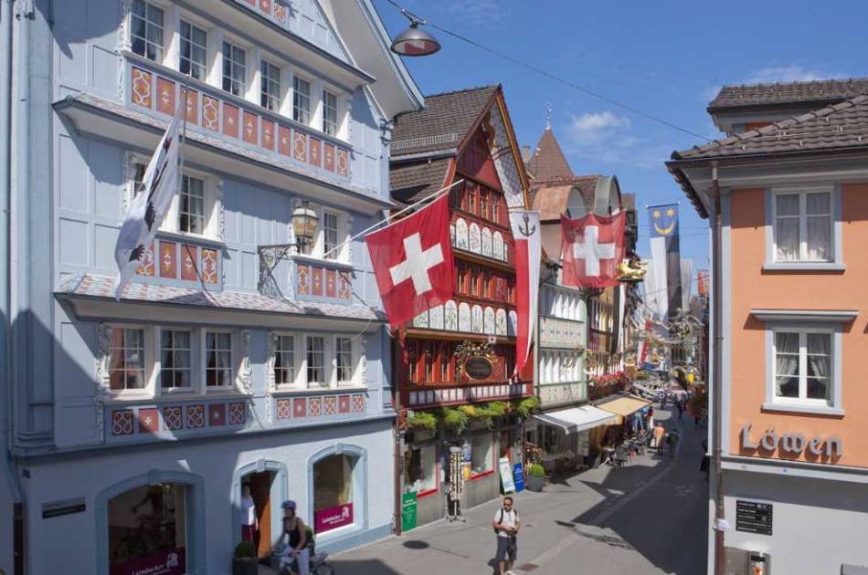 Swiss Traditions - Appenzellerland