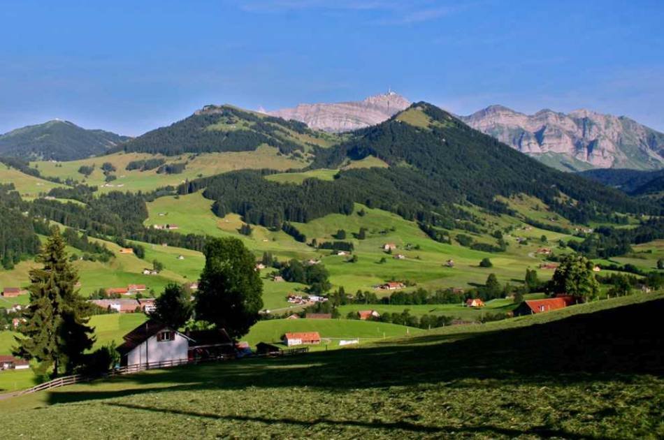 Swiss Traditions - Appenzellerland