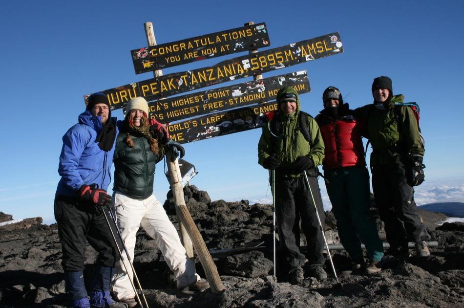7 Days Kilimanjaro Trekking via Machame Route + 2 Nights Hotel Stay