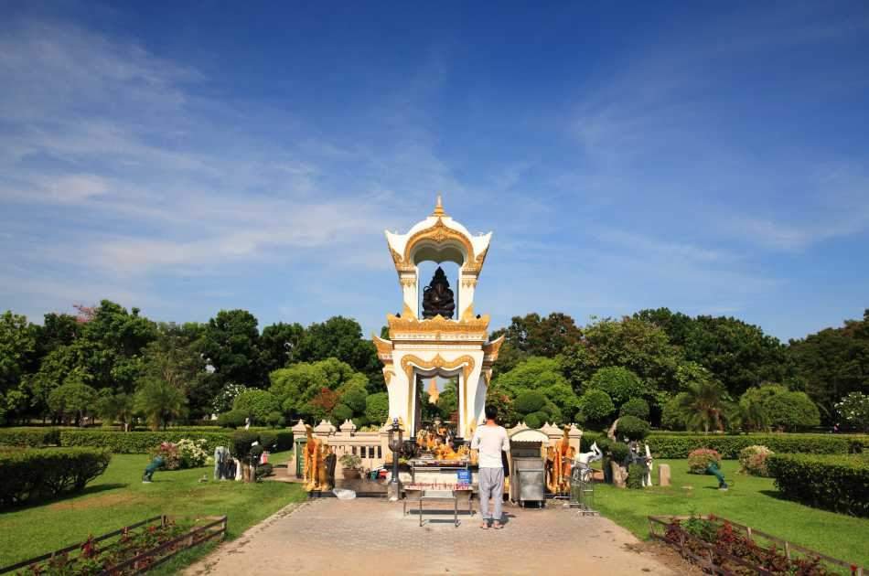 Chachoengsao Day Tour With a Friendly Local