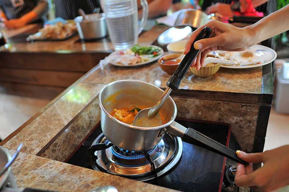 Private Authentic Thai Cooking Class in Bangkok