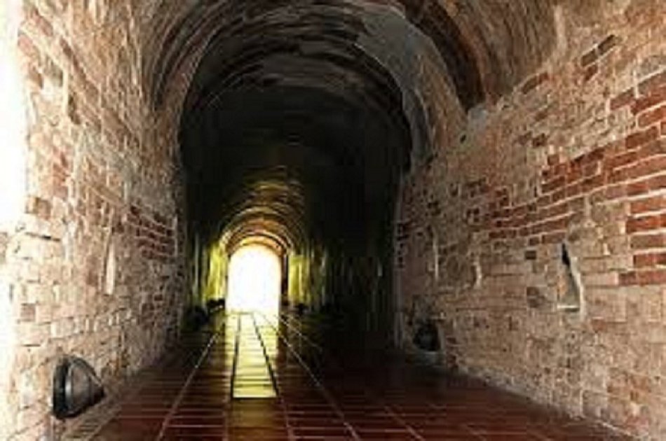 Private Day Tour of Doi Suthep Temple, Wat Phalad, Wat U Mong in Chiang Mai
