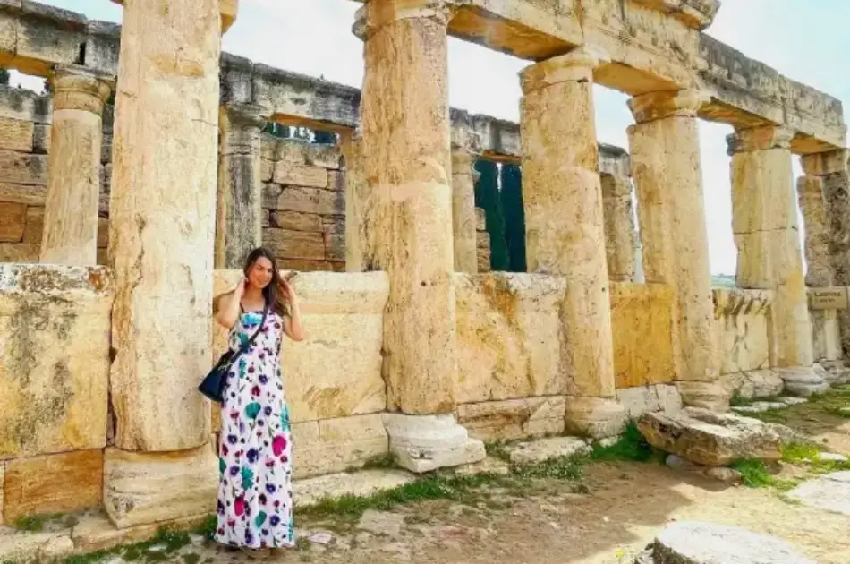 2-Day Ephesus, Aphrodisias & Pamukkale Tour from Izmir or Kusadasi