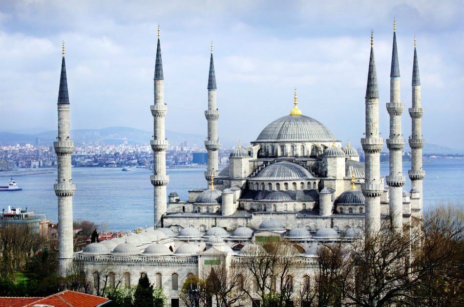 Bosphorus Cruise and Cable Car: 4-Hour Afternoon Tour