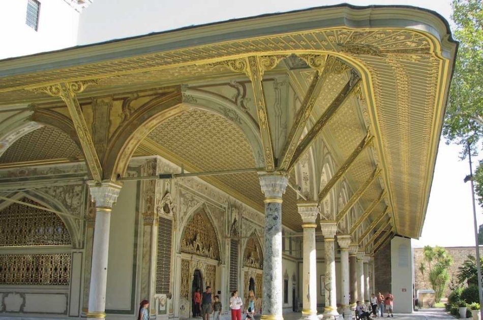 Byzantine & Ottoman Marvels In Half-Day Private Tour