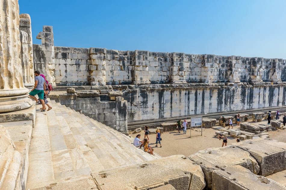 Dalaman Airport to Didim Private Return Transfer