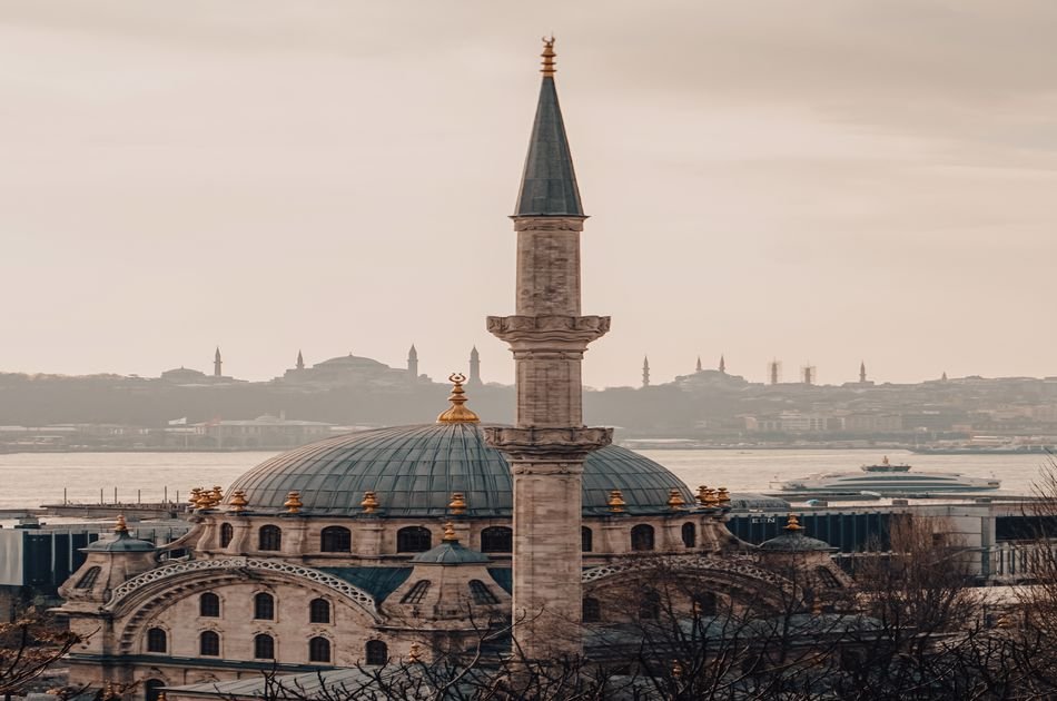 Dream of Turkey: Legacy of Istanbul