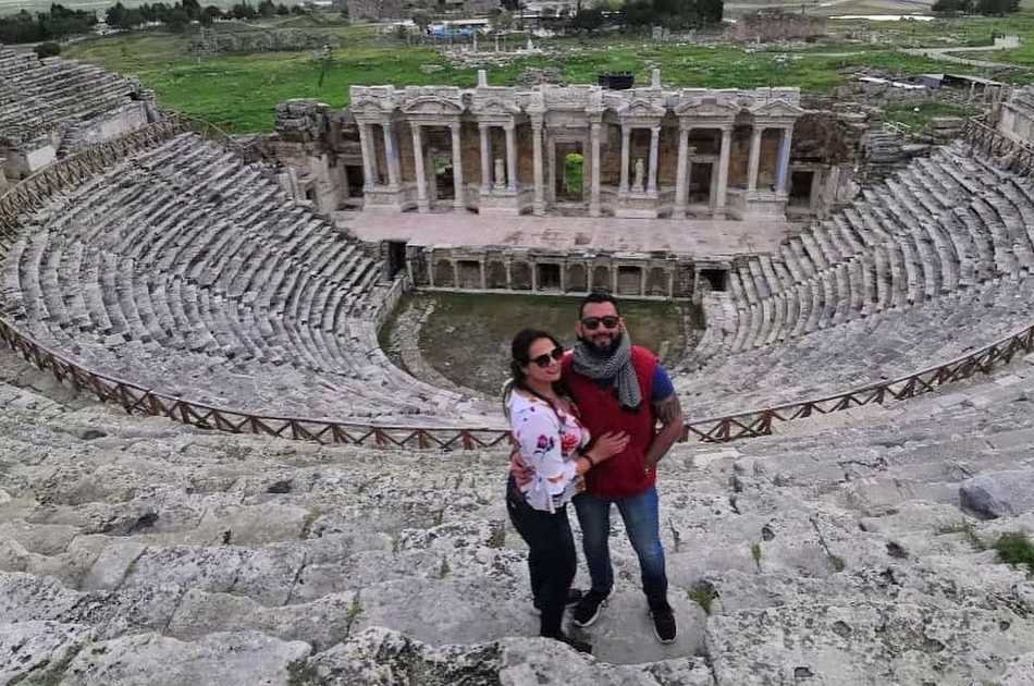 Enjoy a Full Day Tour in Pamukkale and Aphrodisias from Kusadasi