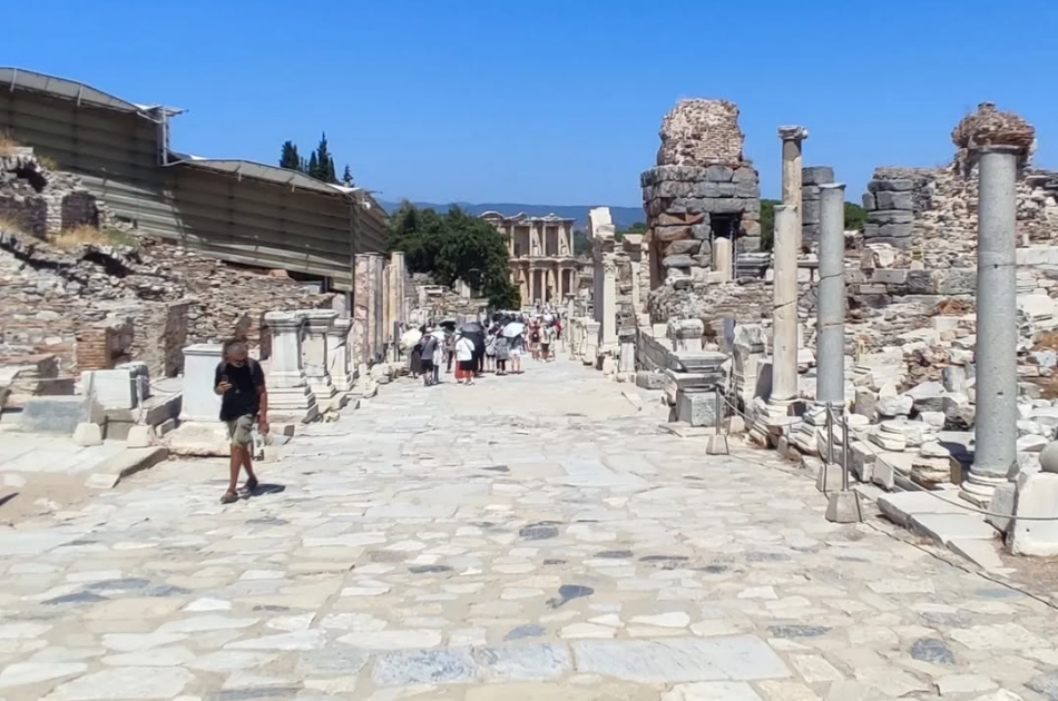 Ephesus in a day from Istanbul