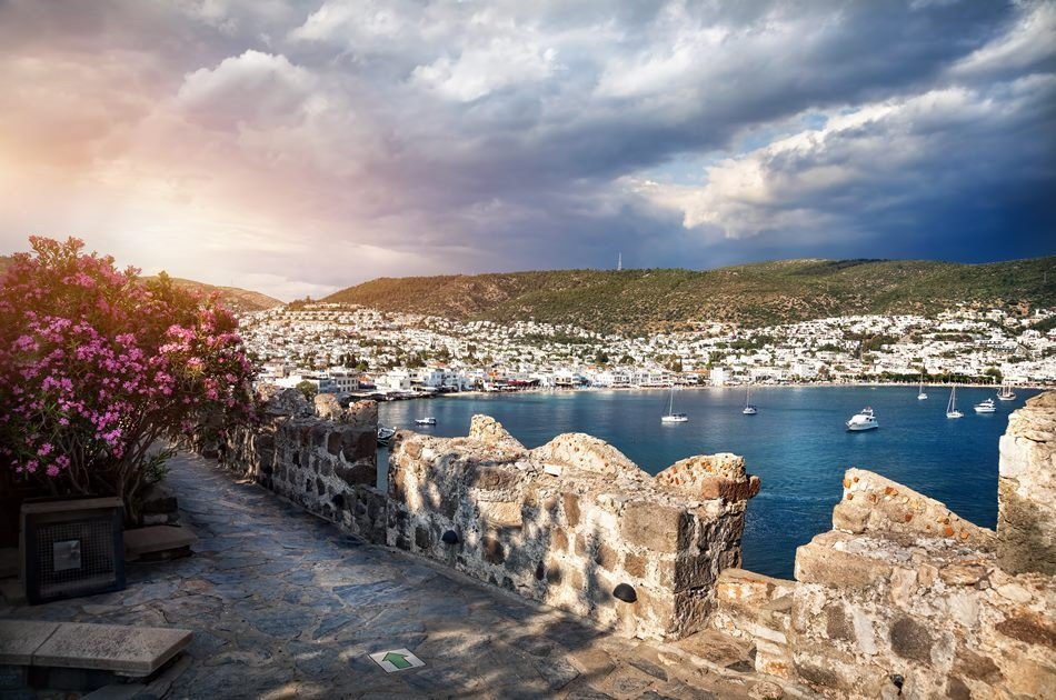 From Izmir Airport to Bodrum Return Private Transfers