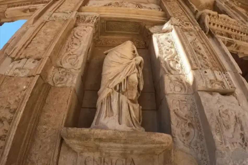 Half Day Ancient Ephesus and Virgin Mary Private Tour from Izmir Port