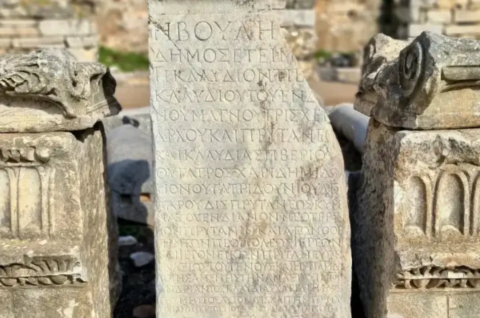 Half Day Ancient Ephesus and Virgin Mary Private Tour from Izmir Port