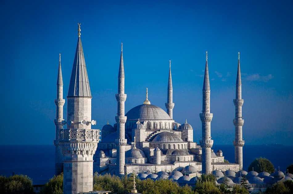 Impeccable Istanbul 4 Day Tour Package