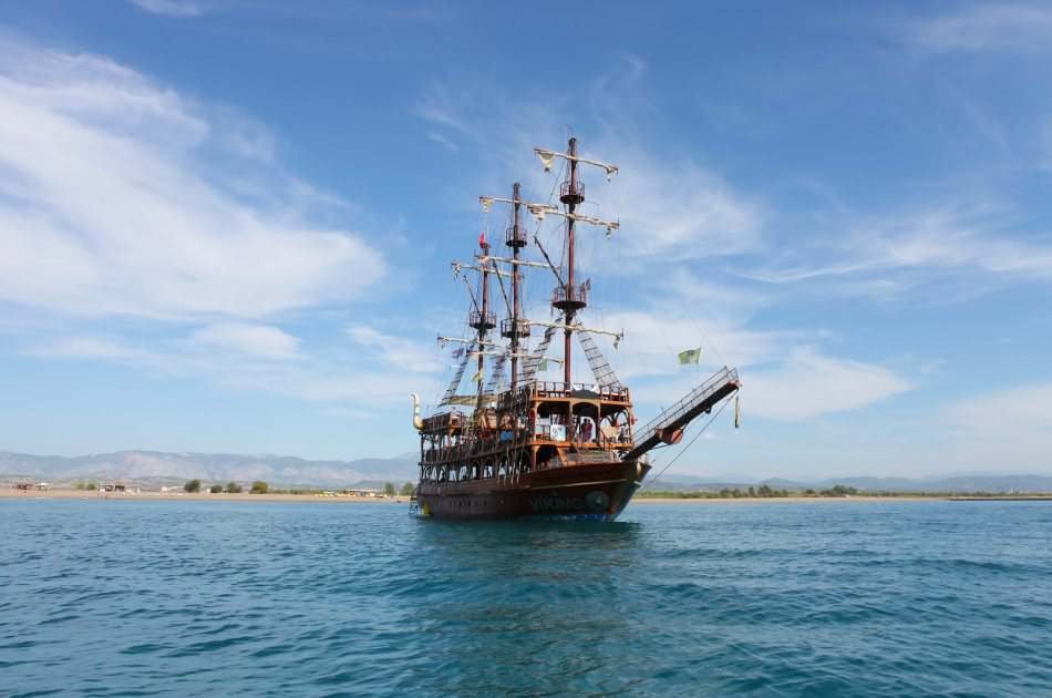 Kusadasi Full–day Boat Trip with Lunch