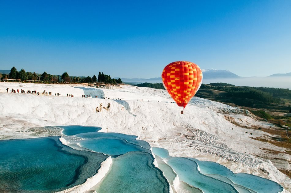 Pamukkale Shared Small Group Day Tour From Kusadasi