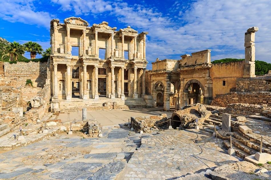 Private Escorted Tour to Kirazli, Ephesus & the Train Museum From Izmir & Kusadasi