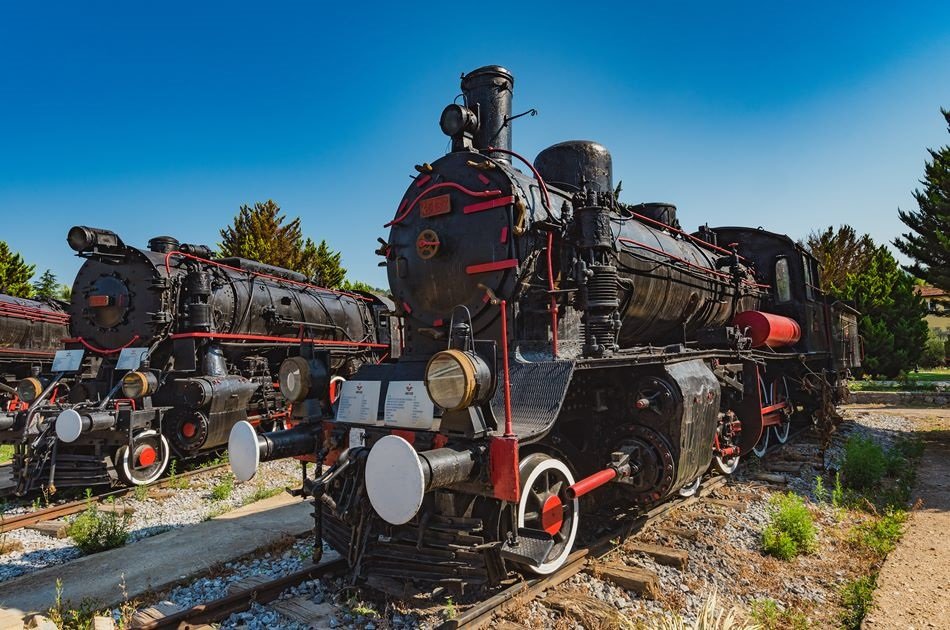 Private Escorted Tour to Kirazli, Ephesus & the Train Museum From Izmir & Kusadasi