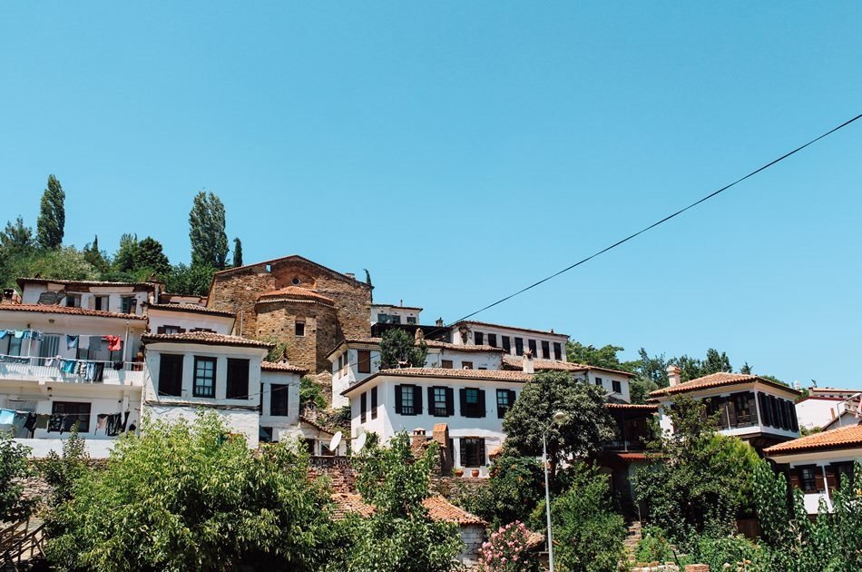 Private Izmir to Sirince Village Half Day Wine Tasting & Walking Tour