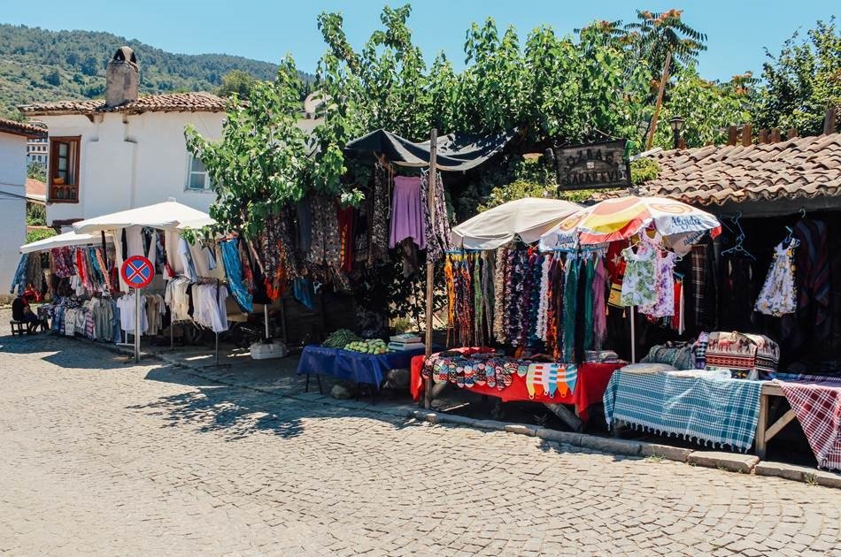 Private Izmir to Sirince Village Half Day Wine Tasting & Walking Tour