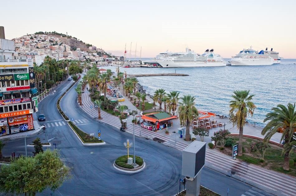 Private Return Transfer From Bodrum BJV Airport To Kusadasi