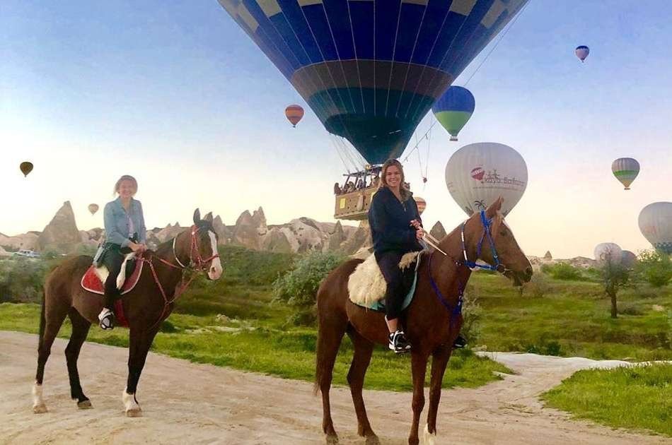 Red Tour Activity Bundle Option 2 in Cappadocia With Hot Air Balloon Ride