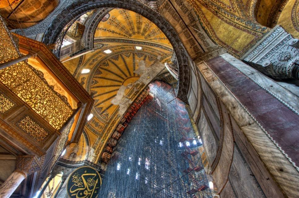 See the Sparkling Jewels of Turkey on a 8 Day Tour from Istanbul