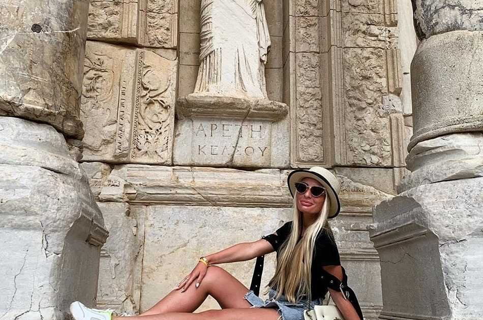 SKİP-THE LINE | Half Day Ephesus and Temple of Artemis Tour from Kusadasi