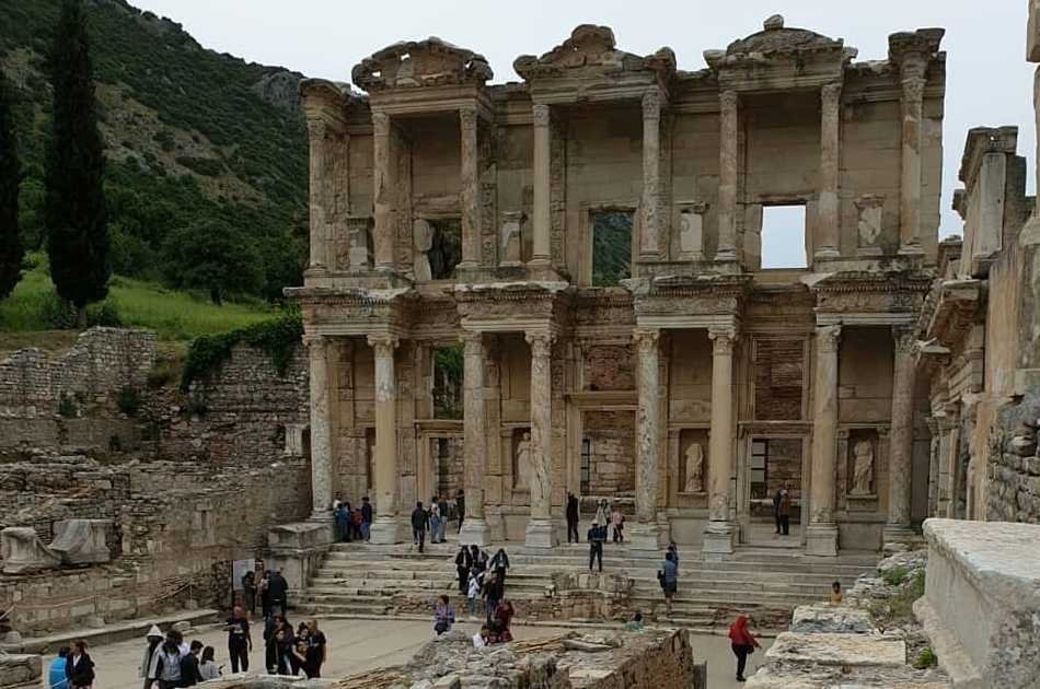 SKİP-THE LINE | Half Day Ephesus and Temple of Artemis Tour from Kusadasi